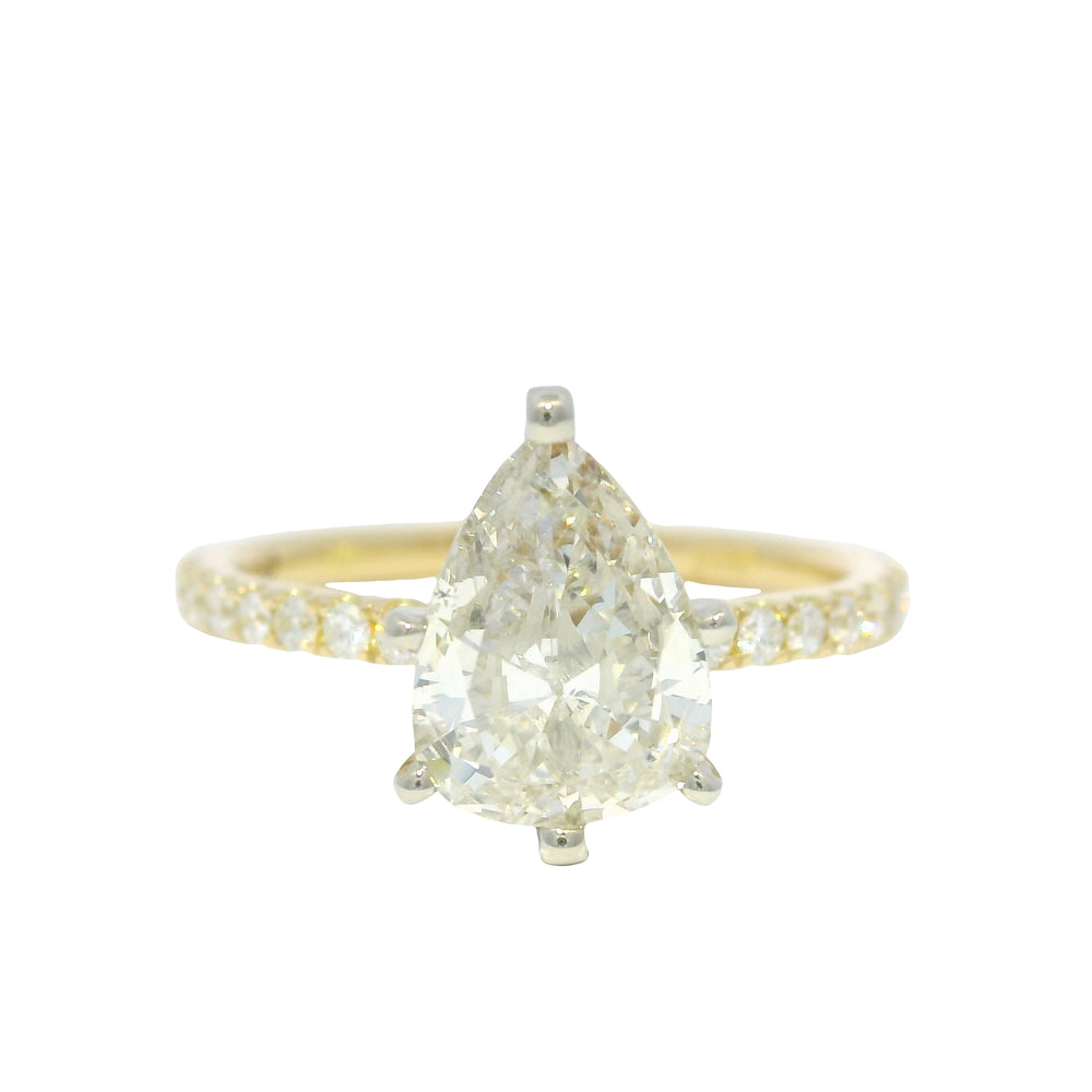18k Yellow Gold Natural 1.39 Carat Pear Shaped Diamond Engagement Ring