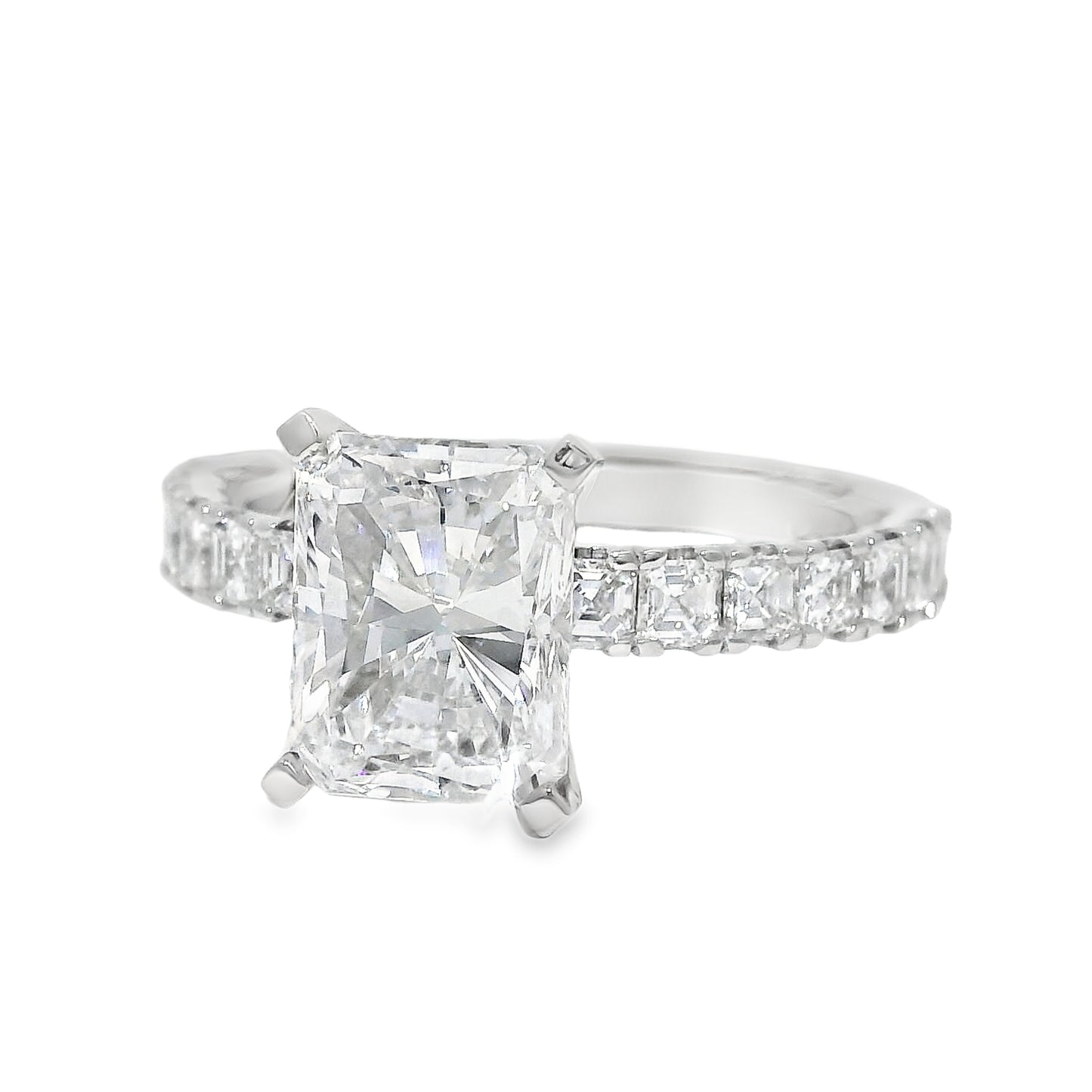 GIA Platinum Natural 3.01 Carat Radiant-Cut Diamond Engagement Ring