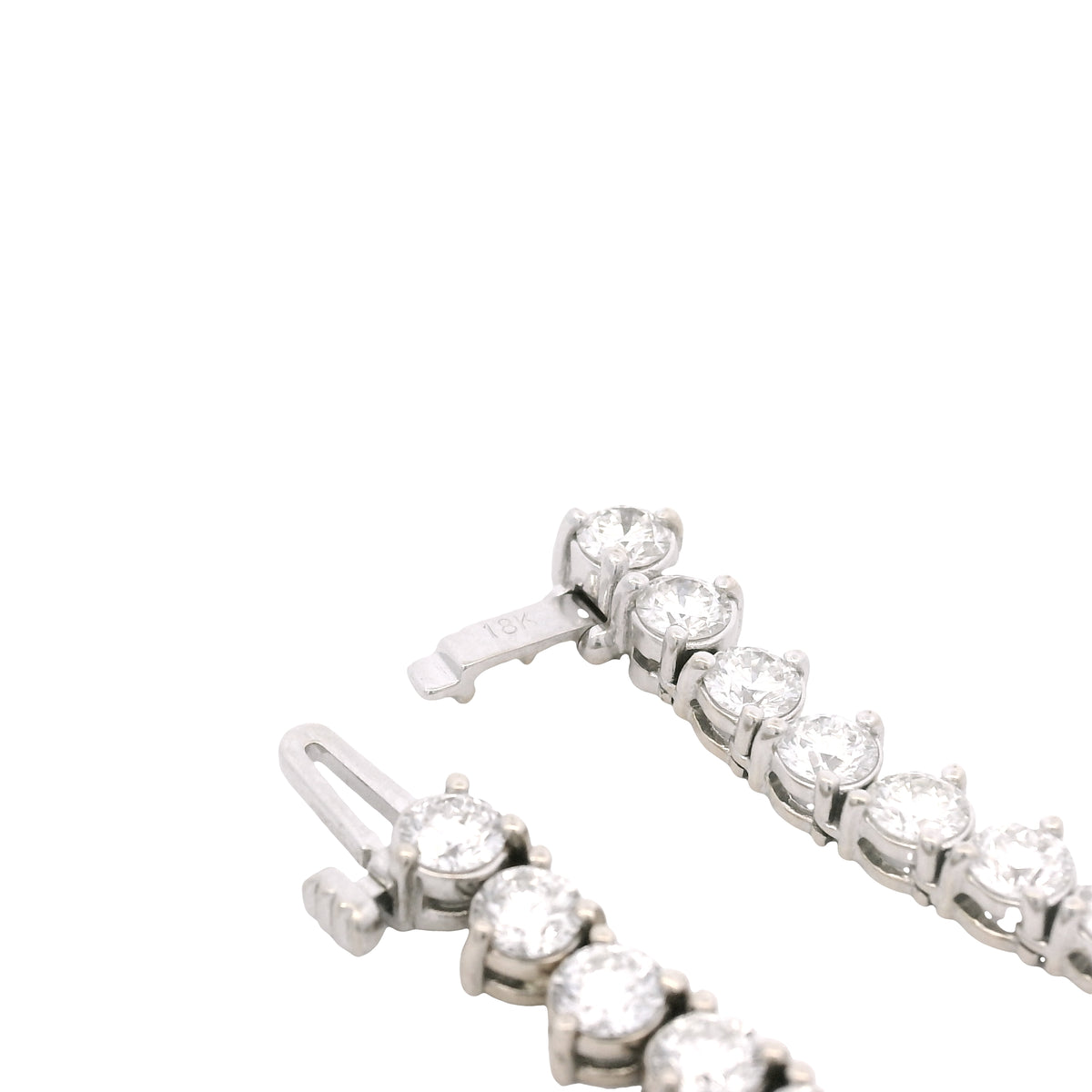 18k White Gold Natural 23.86 Carat Round Diamond Graduated Tennis Necklace