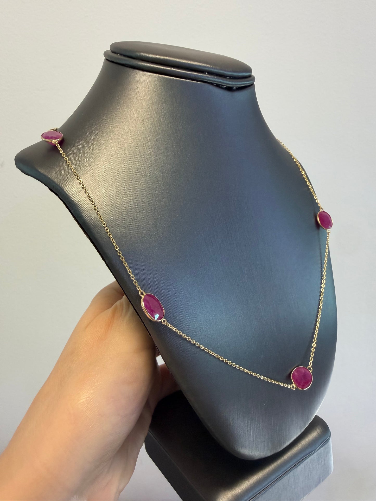 14k Yellow Gold 23.63 Carat Oval Ruby Bezel Set By The Yard Necklace