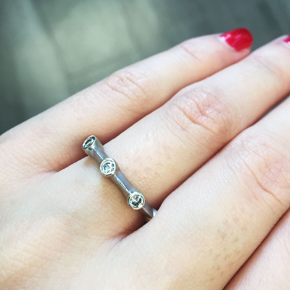 18k White Gold 0.45ctw Diamond Bezel Set Ring