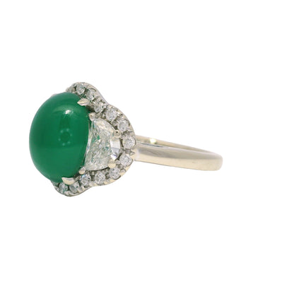 18K White Gold Natural Cabochon Emerald & Half Moon Diamond Side Stone Ring