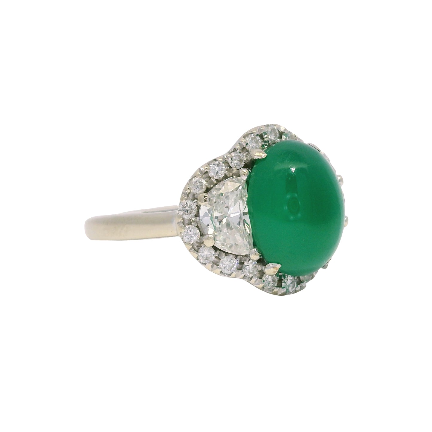 18K White Gold Natural Cabochon Emerald & Half Moon Diamond Side Stone Ring