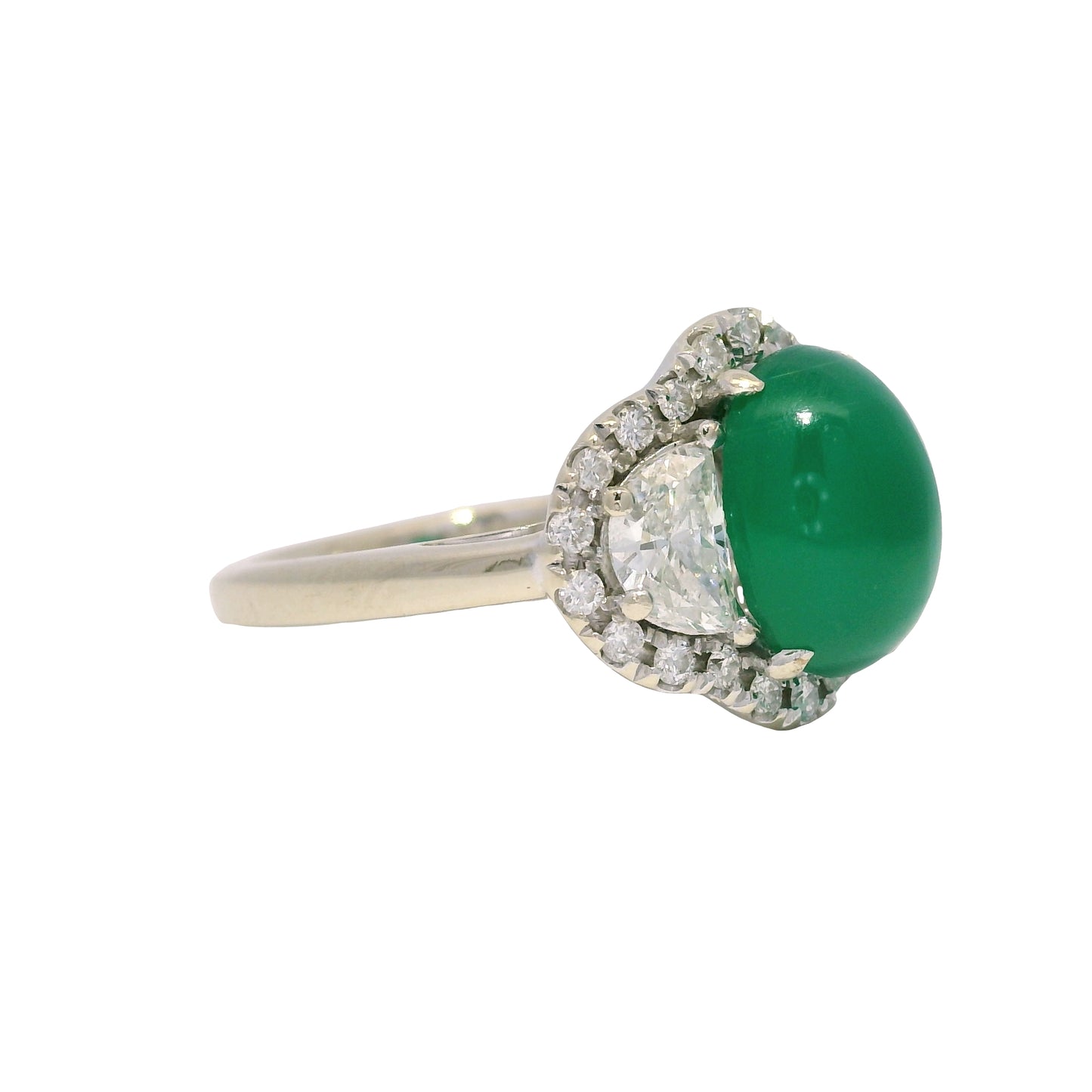 18K White Gold Natural Cabochon Emerald & Half Moon Diamond Side Stone Ring