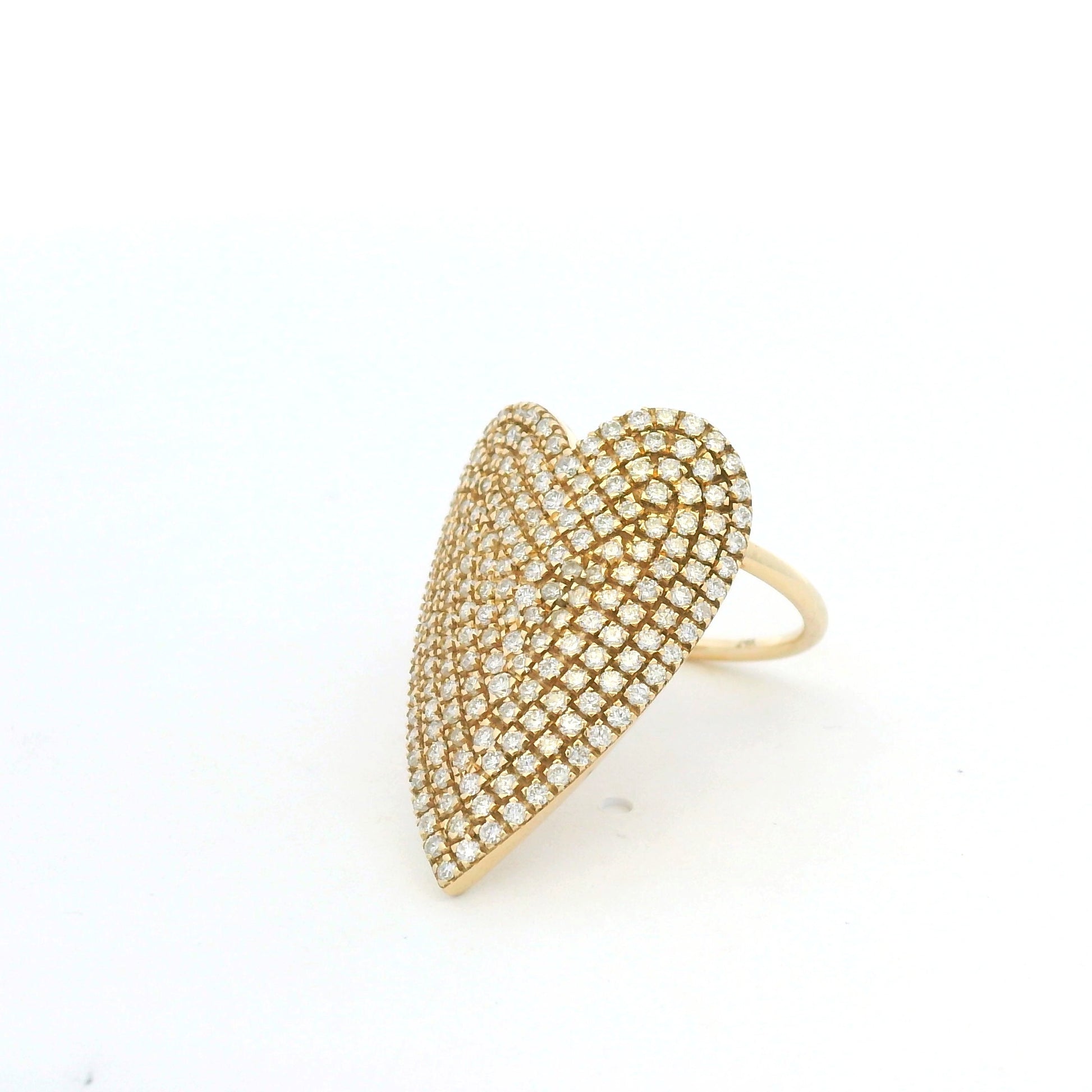 14K Yellow Gold Natural Round Brilliant Cut Diamond Pave Heart Ring