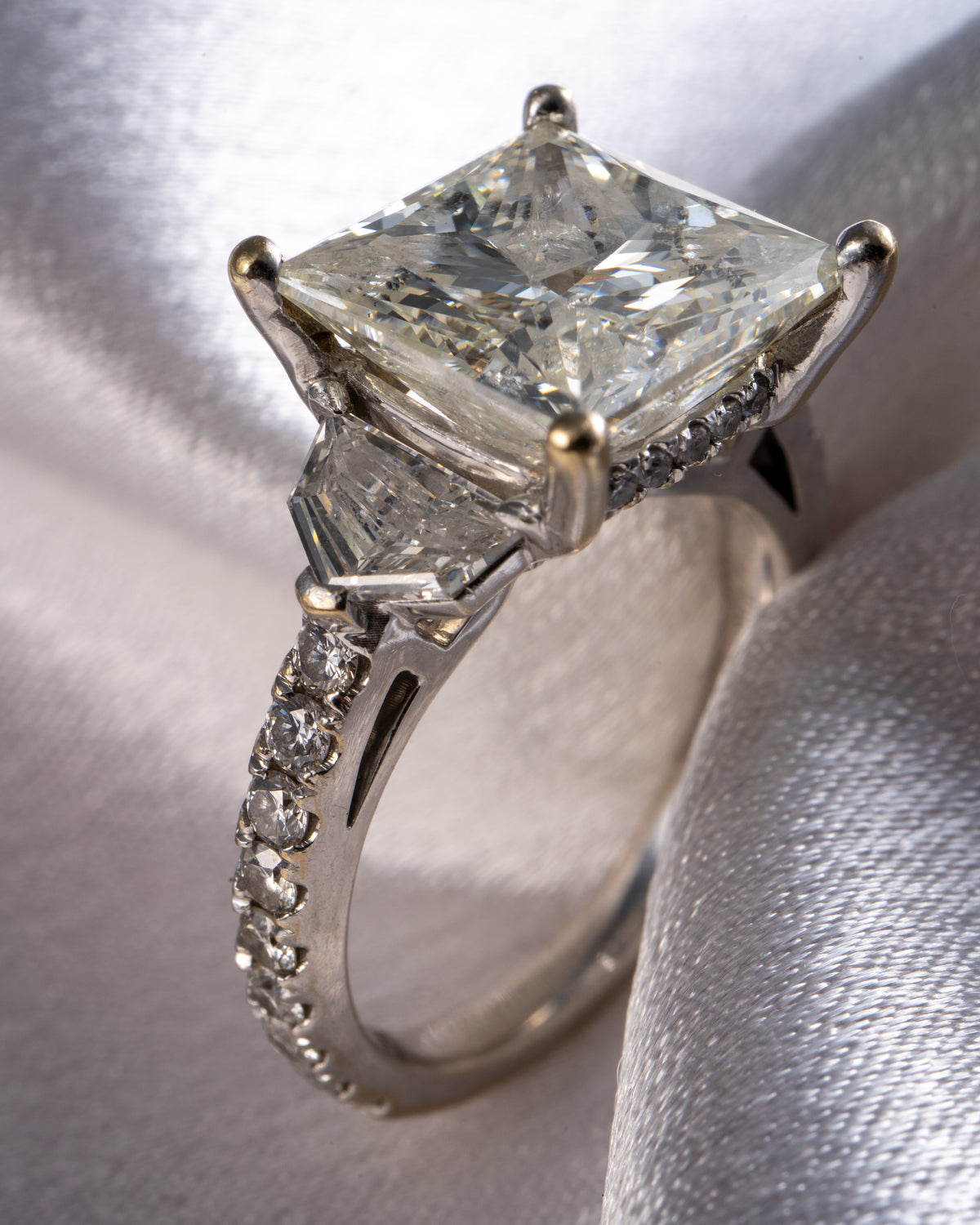 18k White Gold 5.54ctw Princess Cut Diamond Engagement Ring — product photo 5