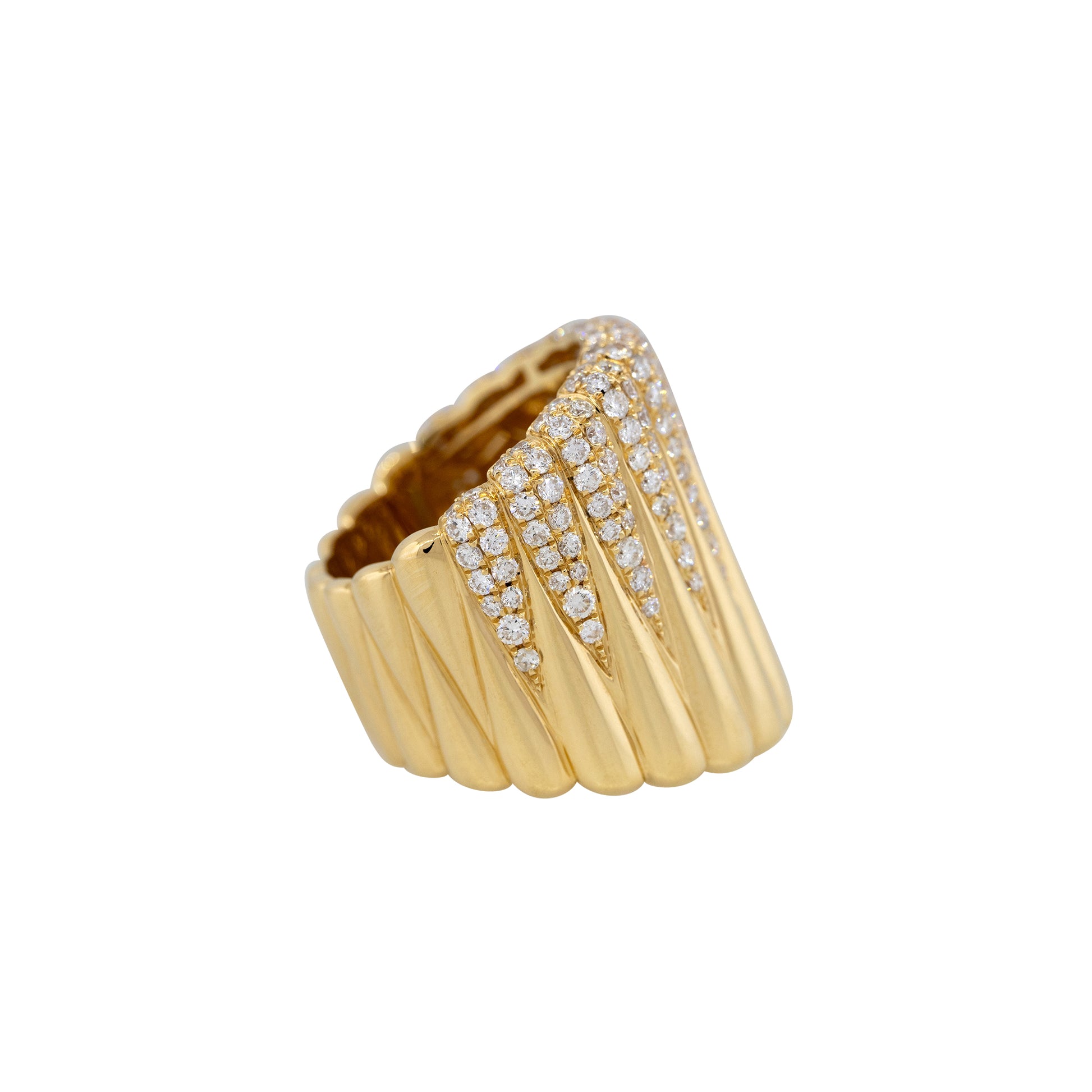 18k Yellow Gold 2.15ctw Diamond Wide Ribbed Band