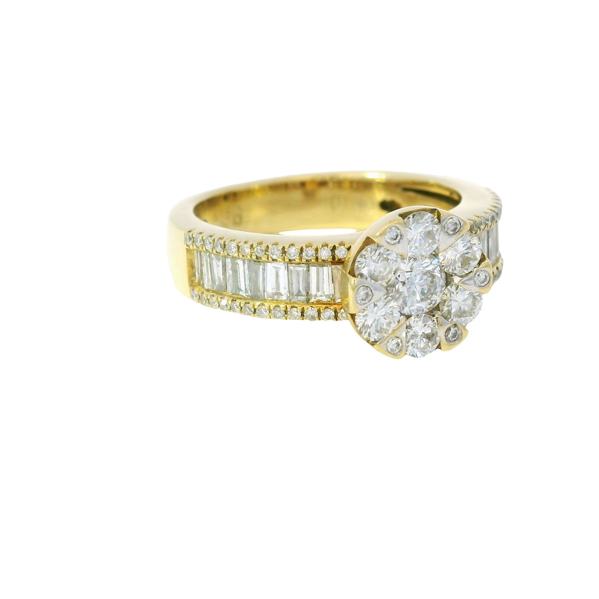 18K Yellow Gold Natural Round Brilliant& Baguette Cut Diamond Flower Fashion Ring