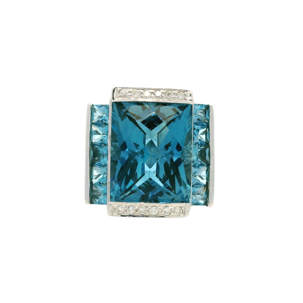 18k White Gold Topaz & Round Diamond Cocktail Ring