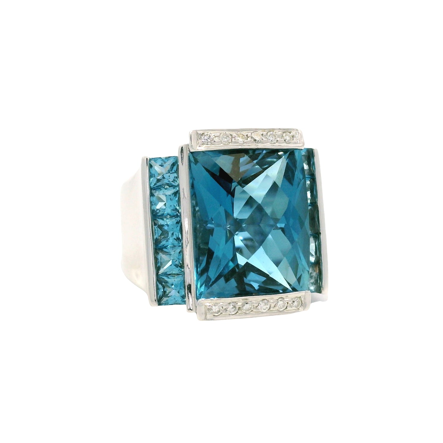 18k White Gold Topaz & Round Diamond Cocktail Ring