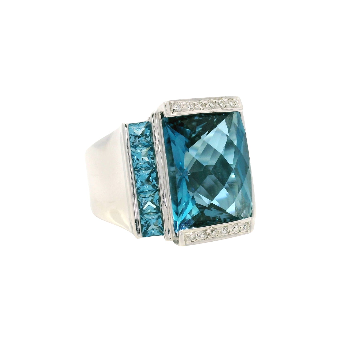 18k White Gold Topaz & Round Diamond Cocktail Ring