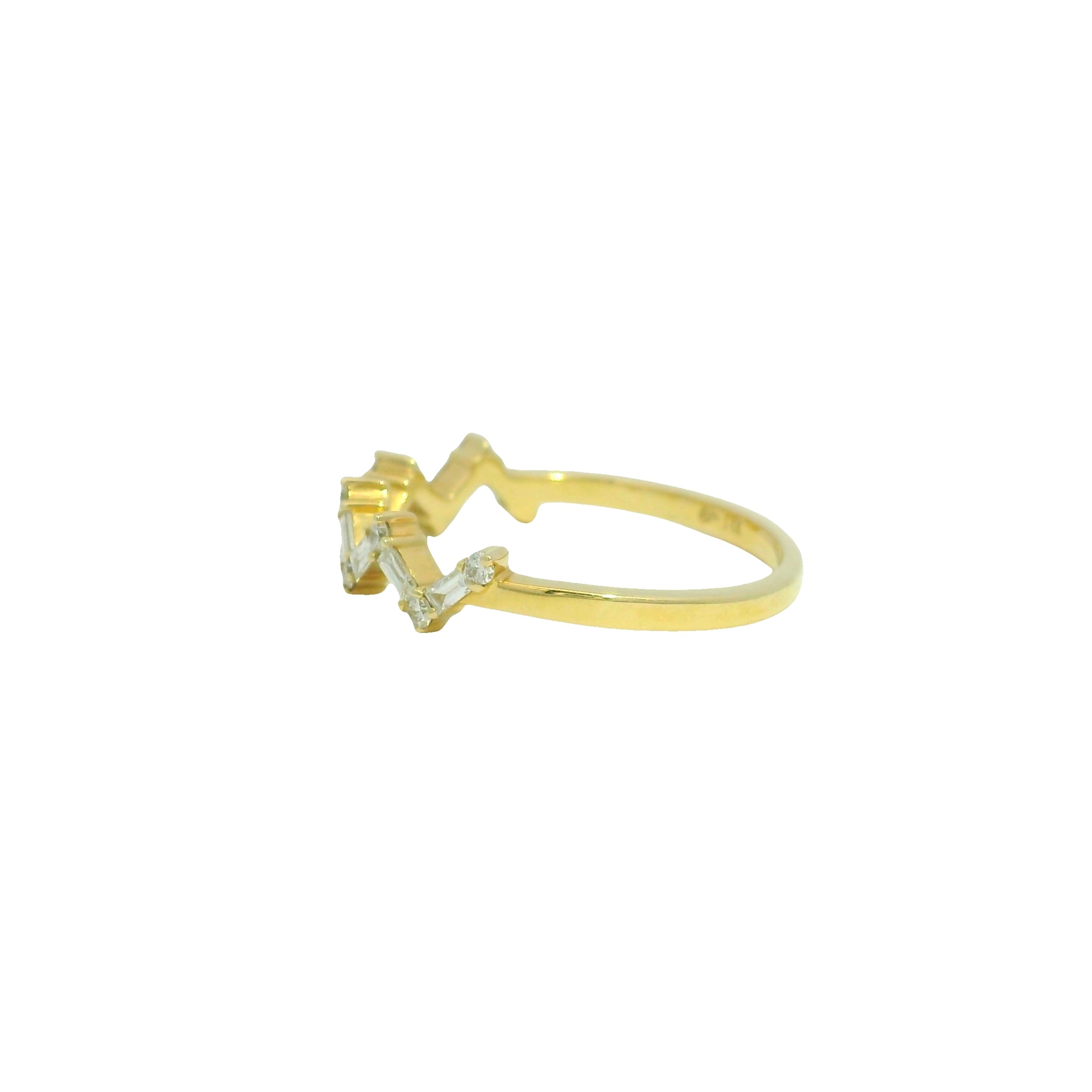 14K Yellow Gold Natural Baguette& Round Brilliant Cut Diamond Heartbeat Ring