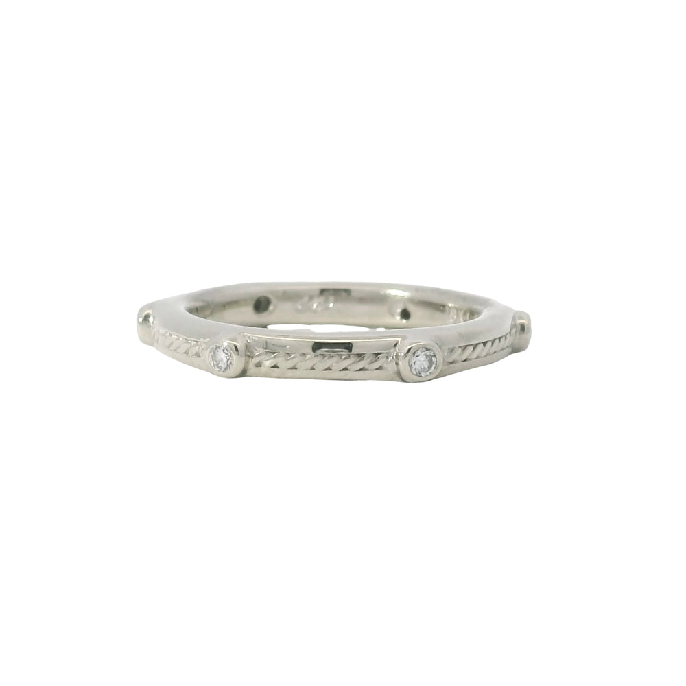 18K White Gold Natural 0.10 Carat Round Diamond Textured Band Ring — product photo 2