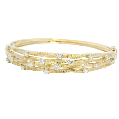 D'ORO by Effy 14k Yellow Gold Natural Diamond Textured Bangle Bracelet
