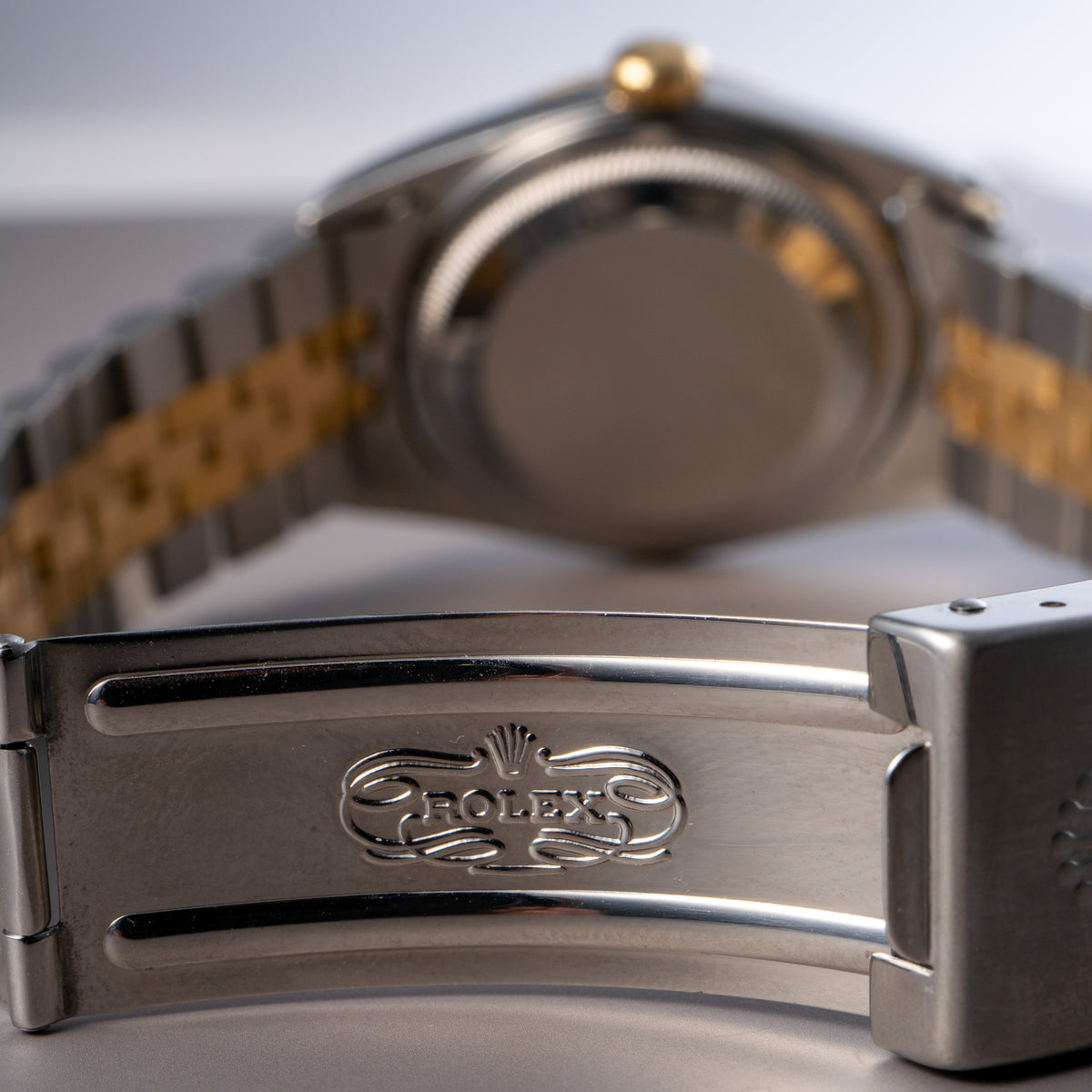 Rolex 16233 Datejust Two-Tone Blue Anniversary Dial 36mm Watch