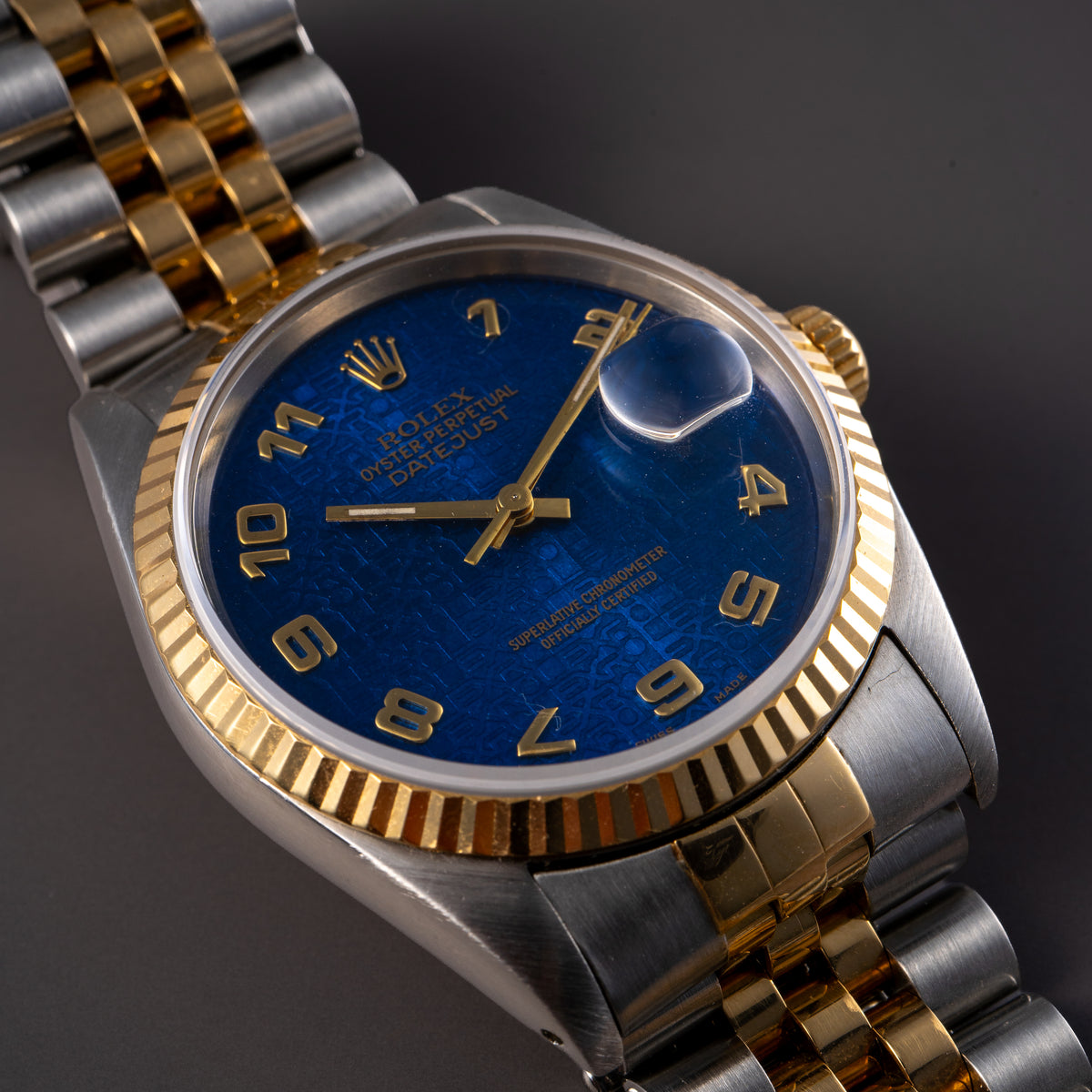 Rolex 16233 Datejust Two-Tone Blue Anniversary Dial 36mm Watch