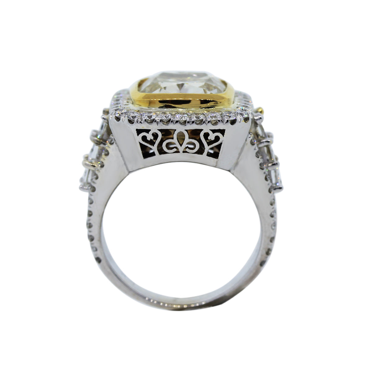 5.62ct Fancy Light Yellow Cushion Cut Diamond Engagement Ring
