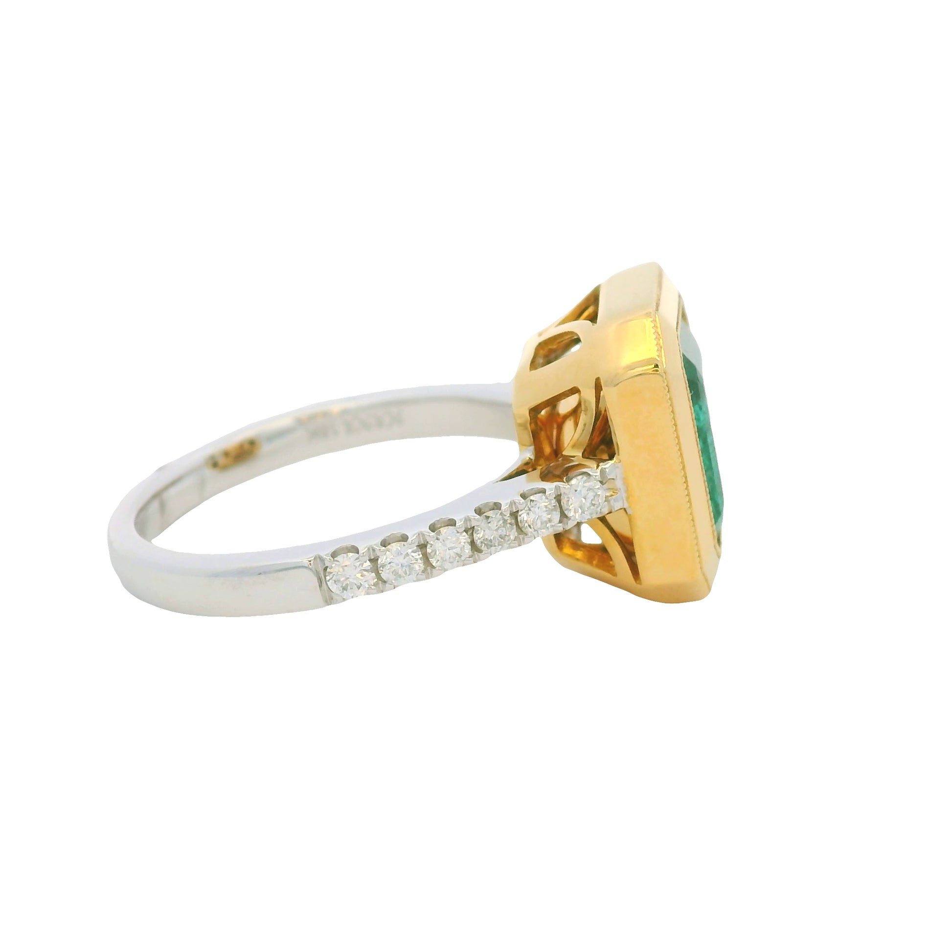 18K Two-Tone Gold Natural Emerald & Diamond Bezel Set Ring