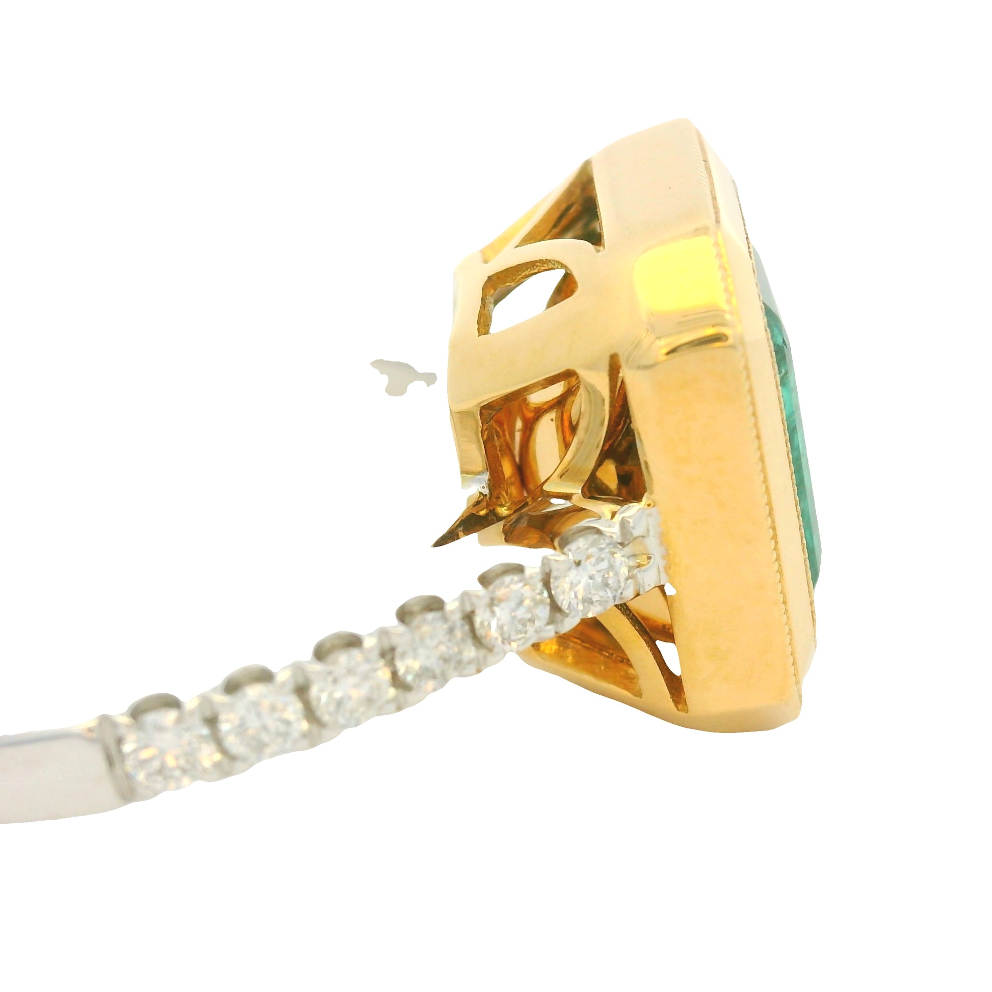 18K Two-Tone Gold Natural Emerald & Diamond Bezel Set Ring