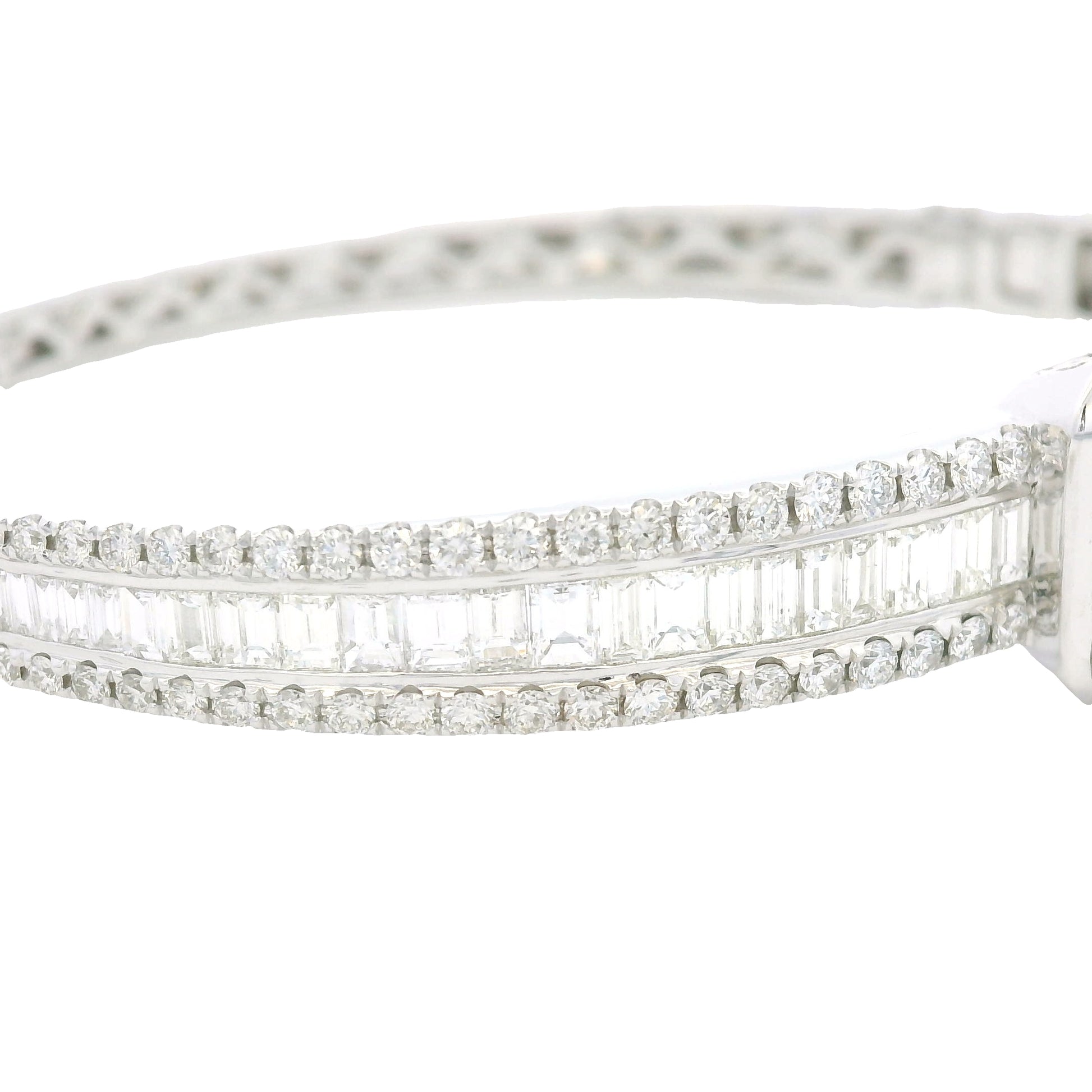 18K White Gold Natural Baguette& Round Diamonds Bangle Bracelet