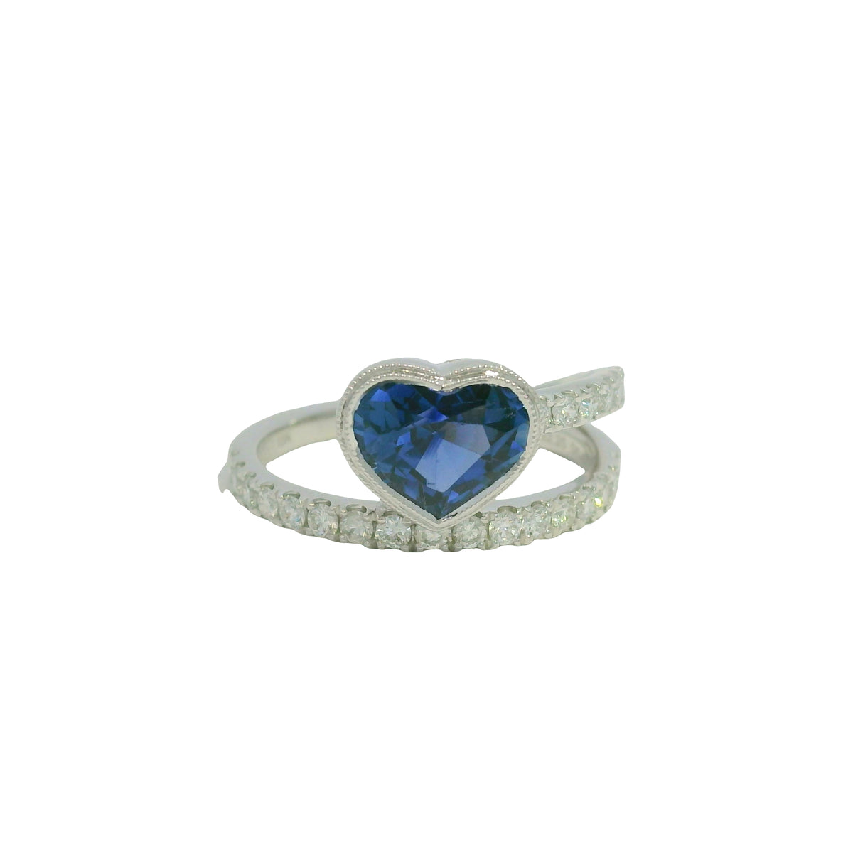 GIA 18K White Gold Natural Heart Sapphire & Diamonds Wrap Around Bezel Set Ring