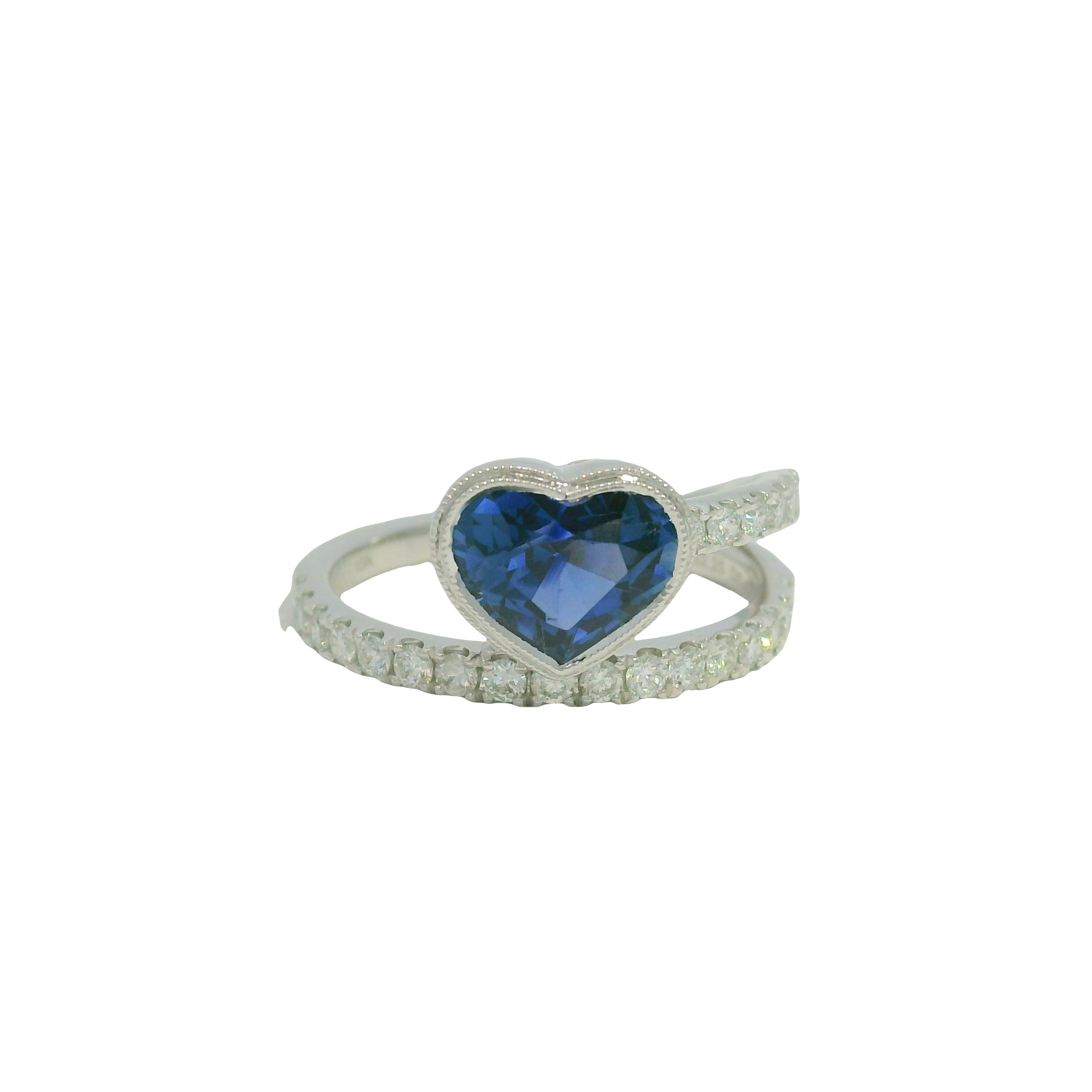 GIA 18K White Gold Natural Heart Sapphire & Diamonds Wrap Around Bezel Set Ring