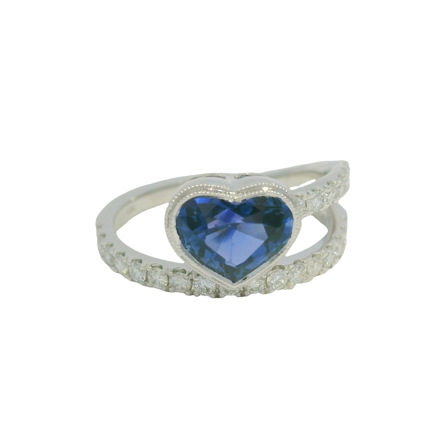 GIA 18K White Gold Natural Heart Sapphire & Diamonds Wrap Around Bezel Set Ring
