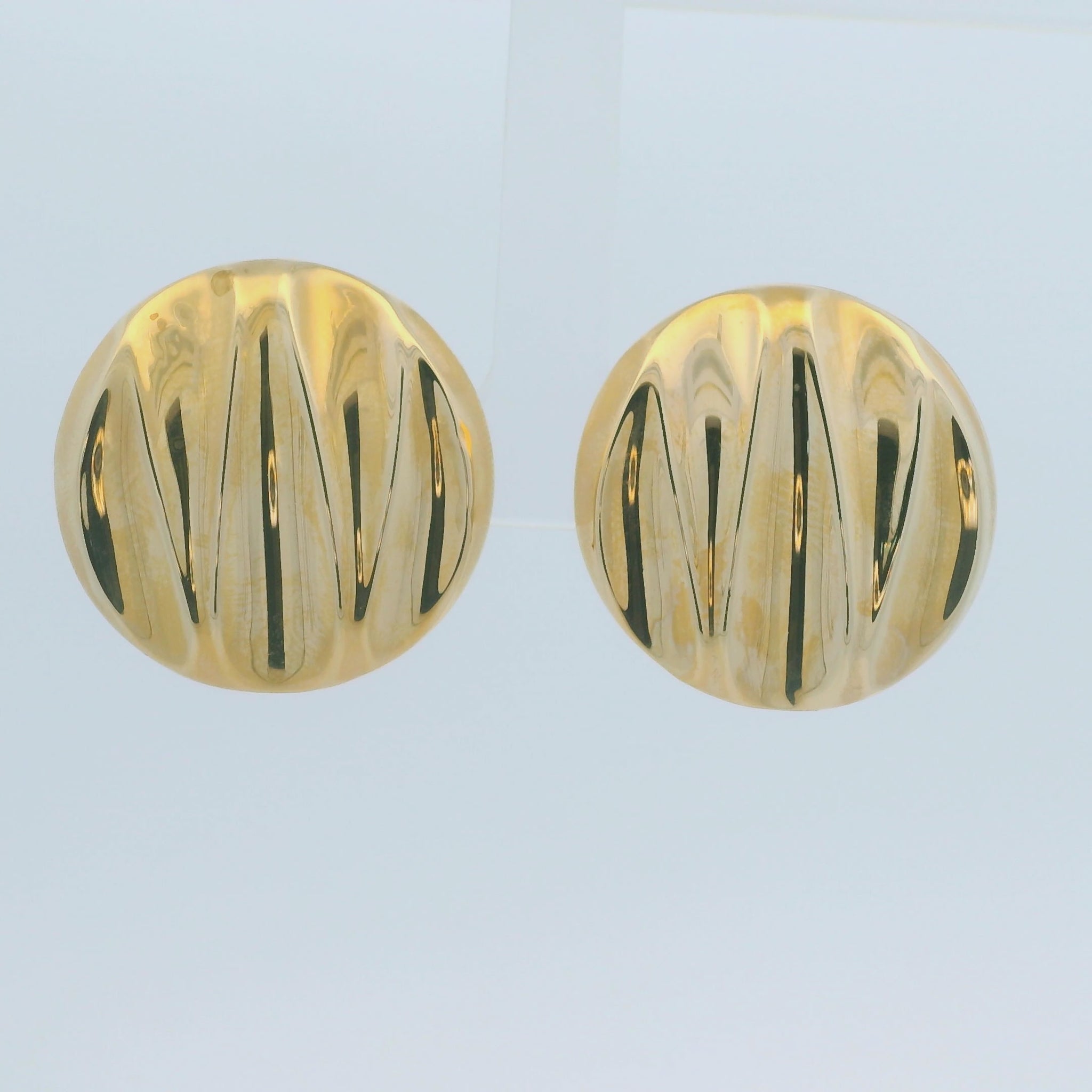 14kt Yellow Gold Extra Large Hollow Round Earrings