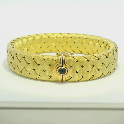 18k Yellow Gold Textured Woven Cabochon Sapphire Bracelet