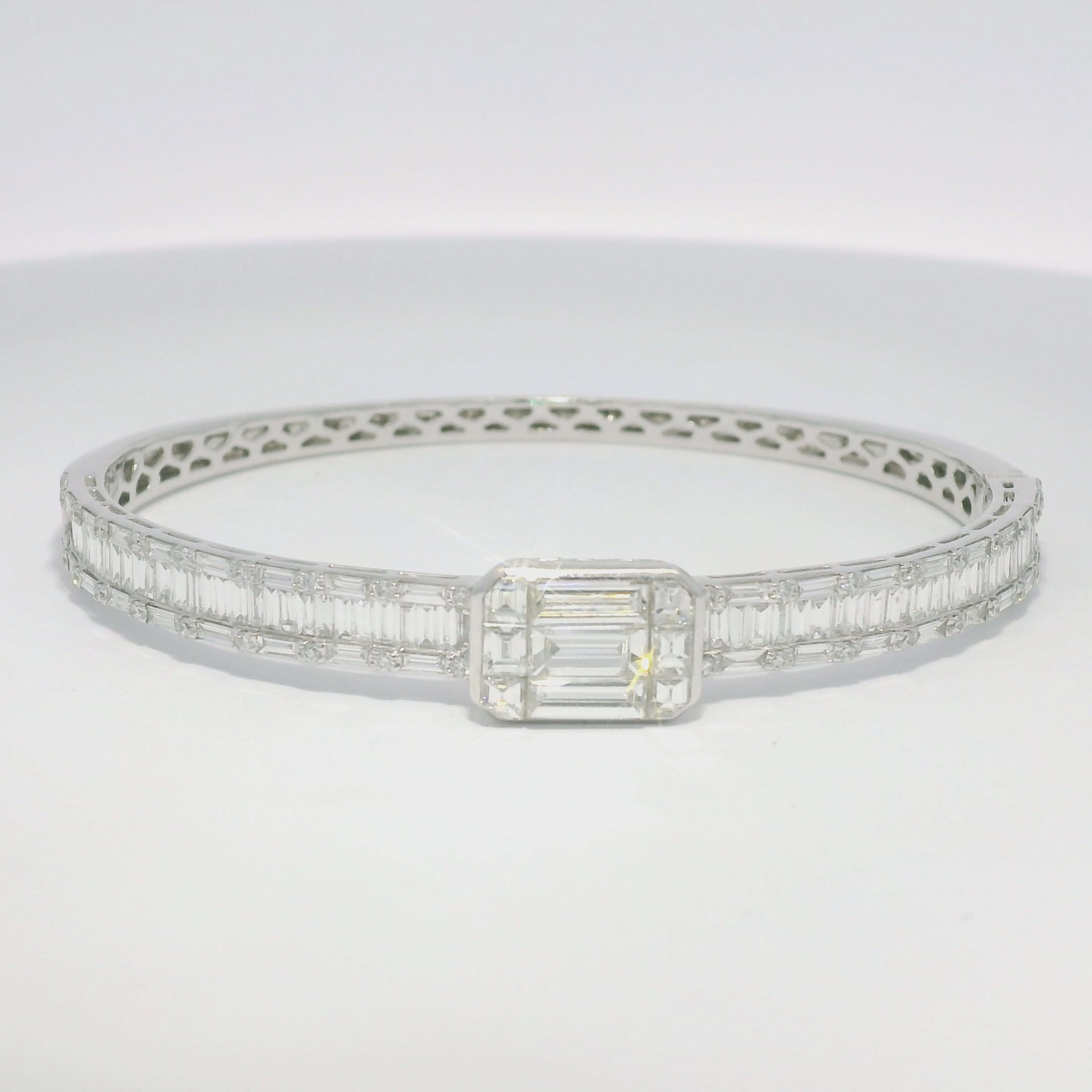 18k White Gold Natural Round Brilliant & Baguette Cut Diamond Square Station Bangle Bracelet
