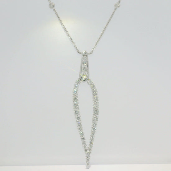 18k White Gold Natural Round Brilliant Cut Diamond Drop Pendant Necklace