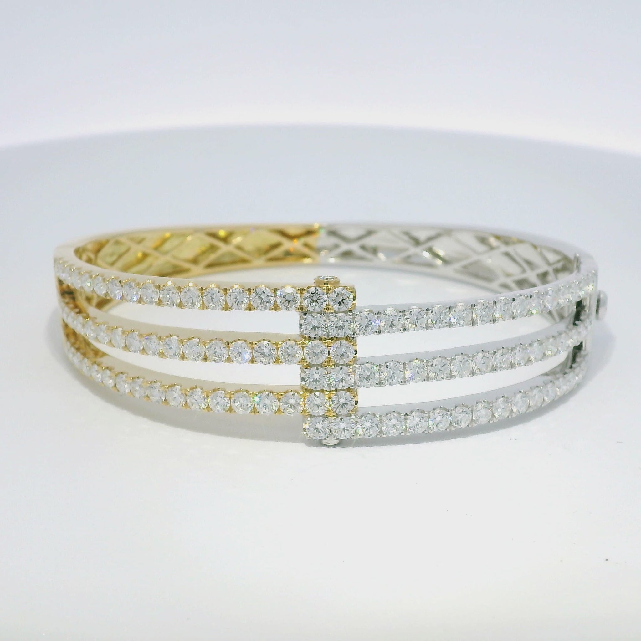 18k Two Tone Gold Natural Diamond Interlocking Cuff Bracelet