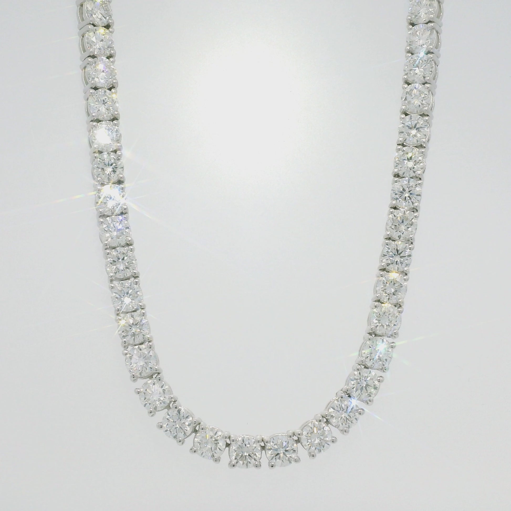 14K White Gold Natural Round Brilliant-Cut Diamond Tennis Necklace