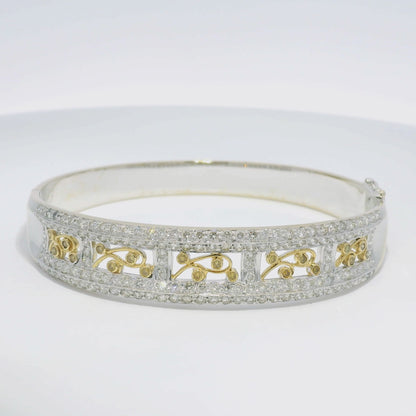 18k Two Tone Gold Natural Diamond Floral Design Bangle Bracelet