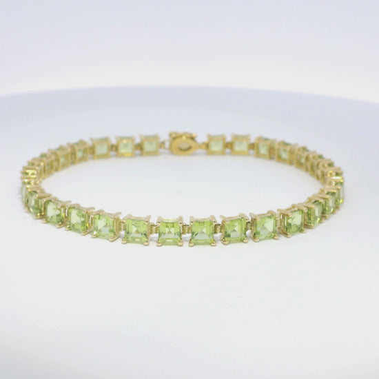 10k Yellow Gold Peridot Asscher Cut Bracelet