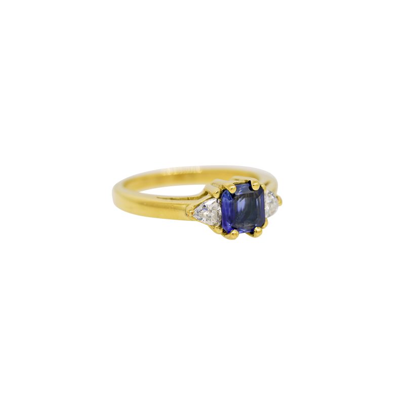 18k Yellow Gold Emerald Cut Sapphire & Diamond Side Stone Ring