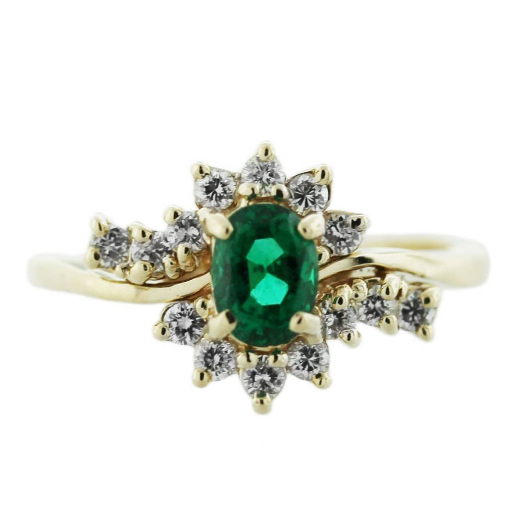 14k Yellow Gold Oval Emerald Diamond Ring