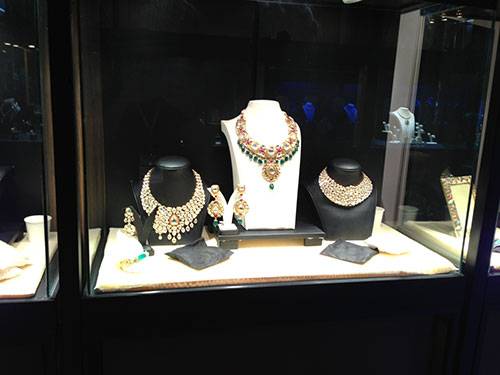 Hong Kong International Jewelry Show: Arnav Jewels – Raymond Lee Jewelers