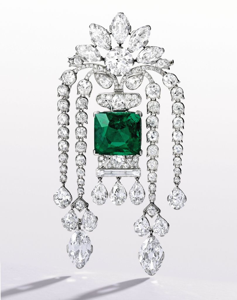 emerald diamond brooch