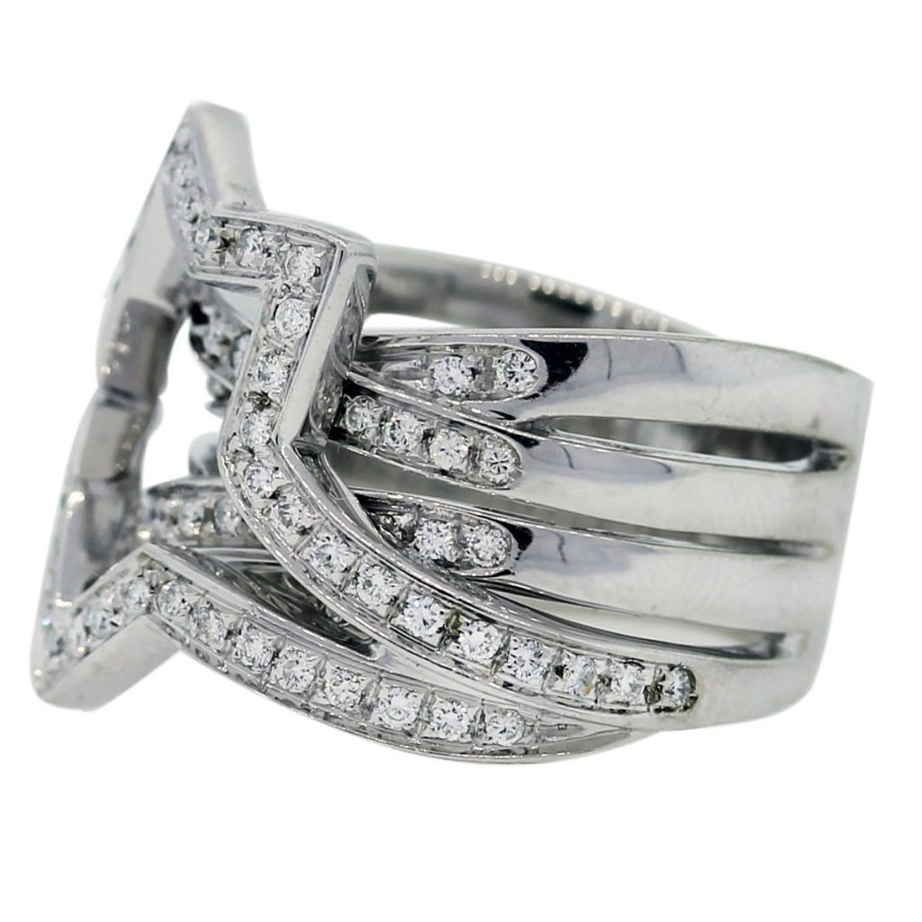 18K White Gold Diamond Star Ring