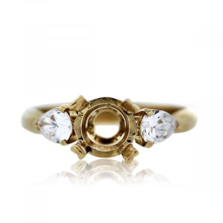 Yellow Gold Enagagement Ring Mounting