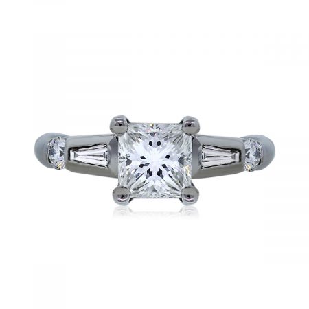 Princess Cut Diamond Engagement ring