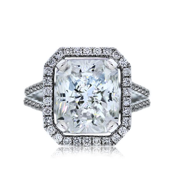 You are Viewing this 5.04ct Radiant Cut Diamond Ring!