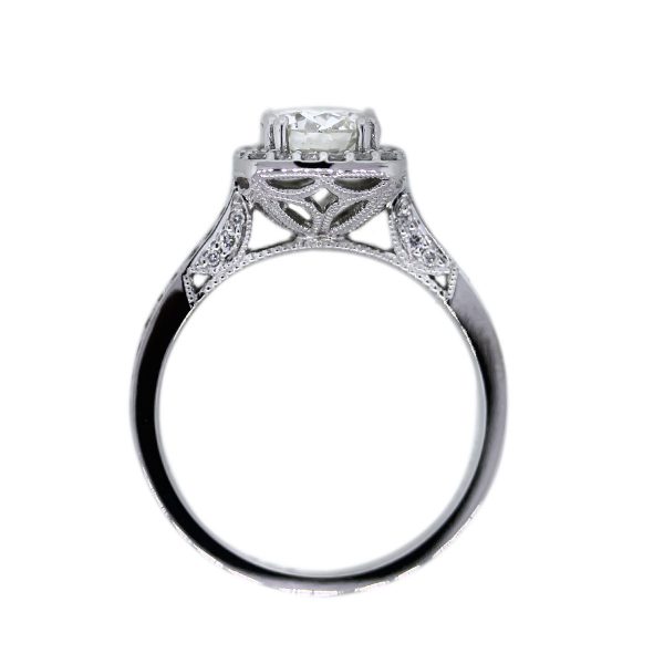 18K White Gold Round Brilliant Diamond Engagement Ring