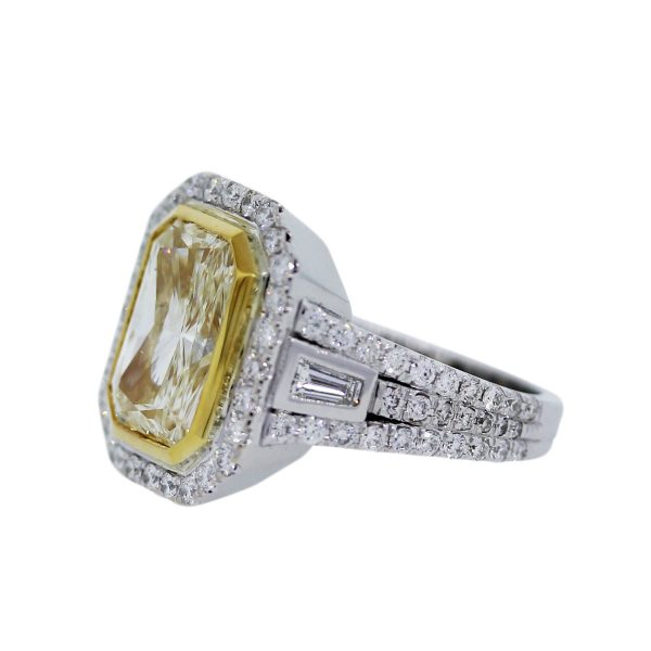 Fancy Light Yellow Diamond Engagement Ring