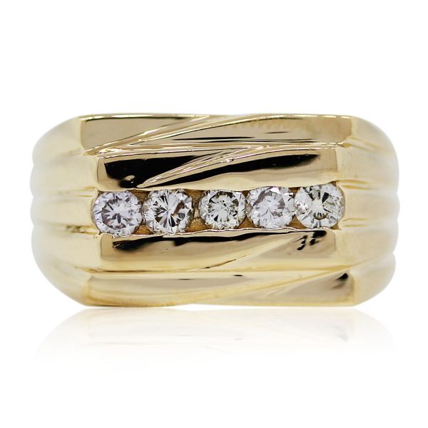 You are viewing this Yellow Gold Diamond Men's Ring!