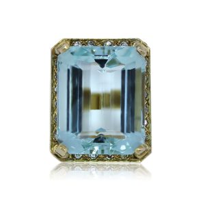 You are viewing this Yellow Gold Diamond and Aquamarine Ring!