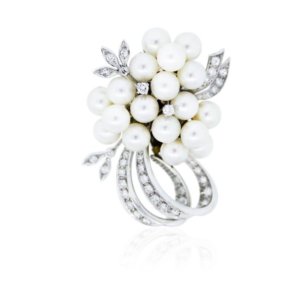 You are viewing this 14k White Gold, Diamonds and Pearls Pin!