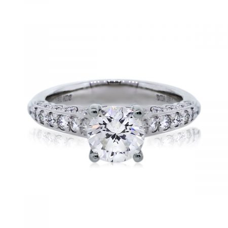You are Viewing this 18k White Gold Round Brilliant Engagement Ring!
