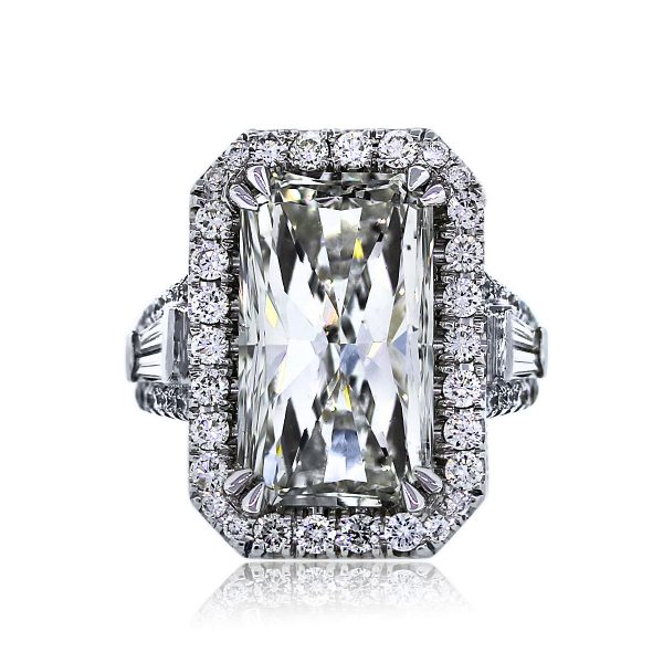 Top 20 Questions About Pear Shaped Engagement Rings – Raymond Lee Jewelers